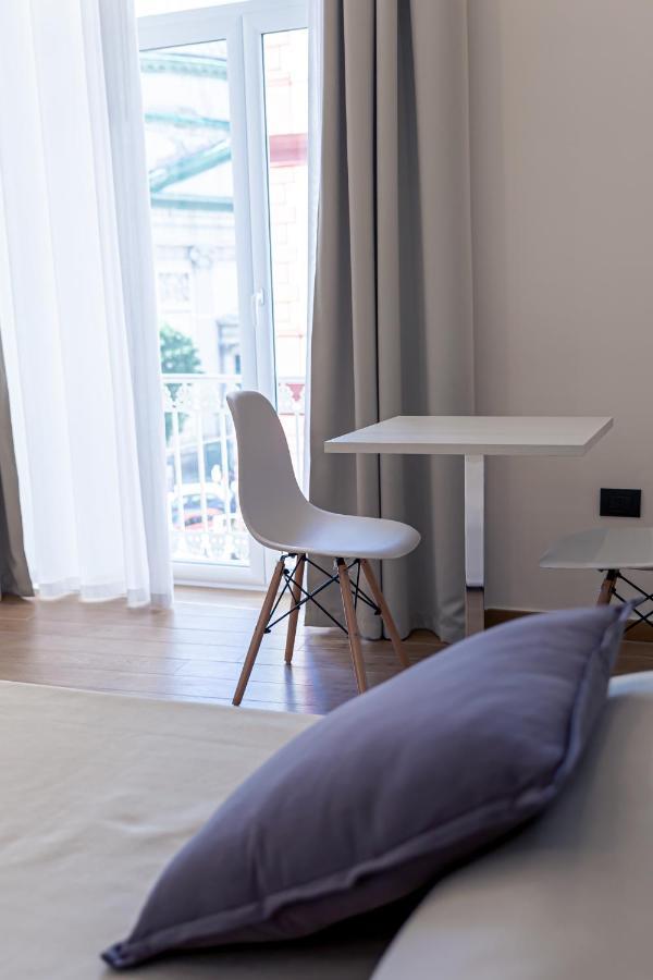 Residenza San Lorenzo 나폴리 외부 사진