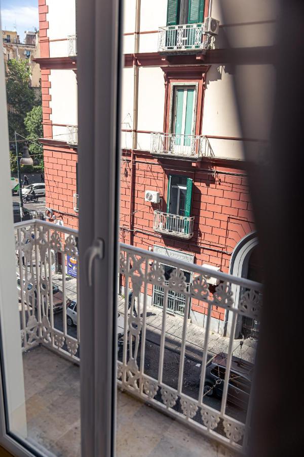 Residenza San Lorenzo 나폴리 외부 사진