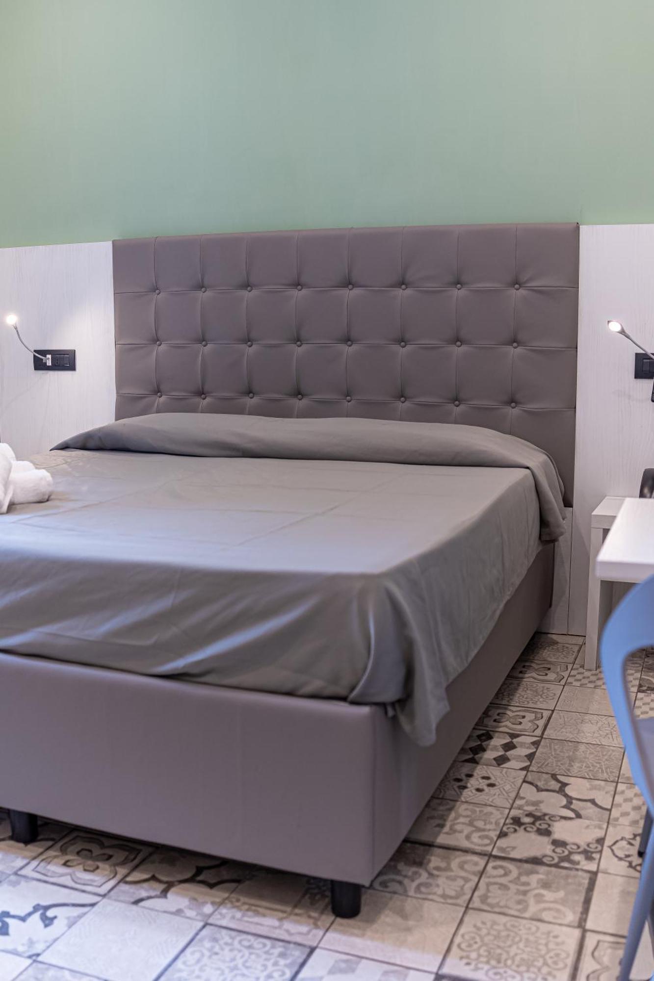 Residenza San Lorenzo 나폴리 외부 사진